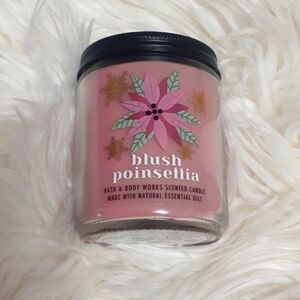 NWT Bath & Body Works Blush Poinsettia Scented Candle